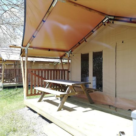 Ardenparks Petite Suisse Hotel Dochamps Exterior foto