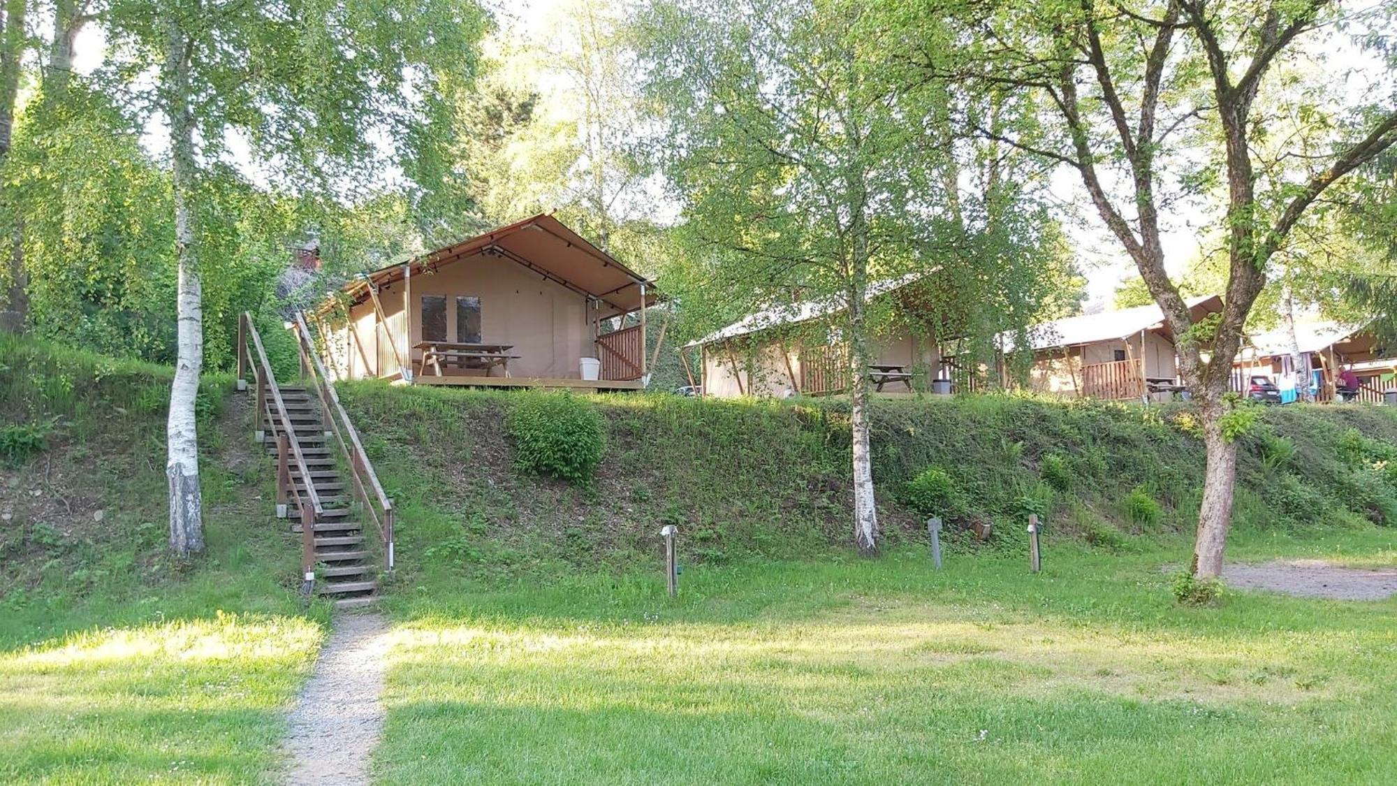 Ardenparks Petite Suisse Hotel Dochamps Exterior foto